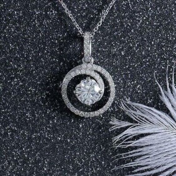 Necklace 09